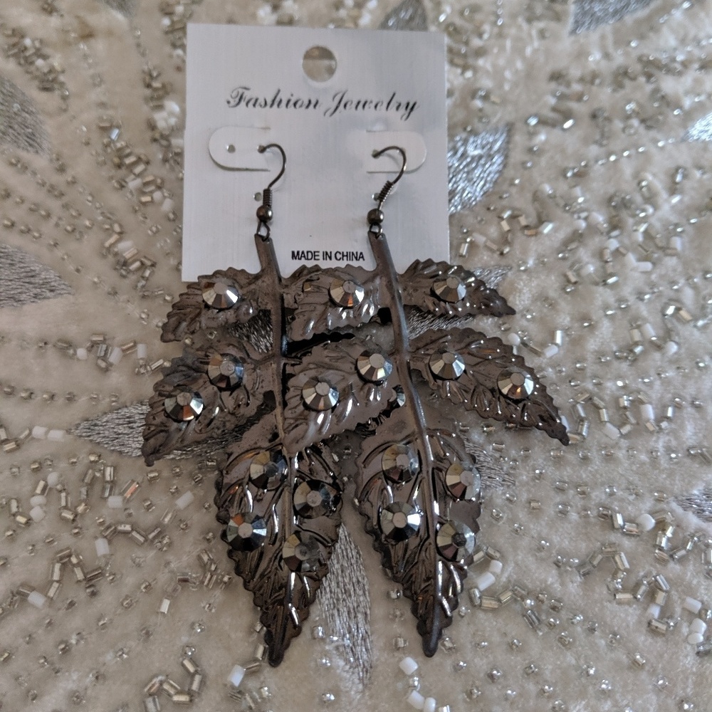 dark silver sparkly leaf earrings